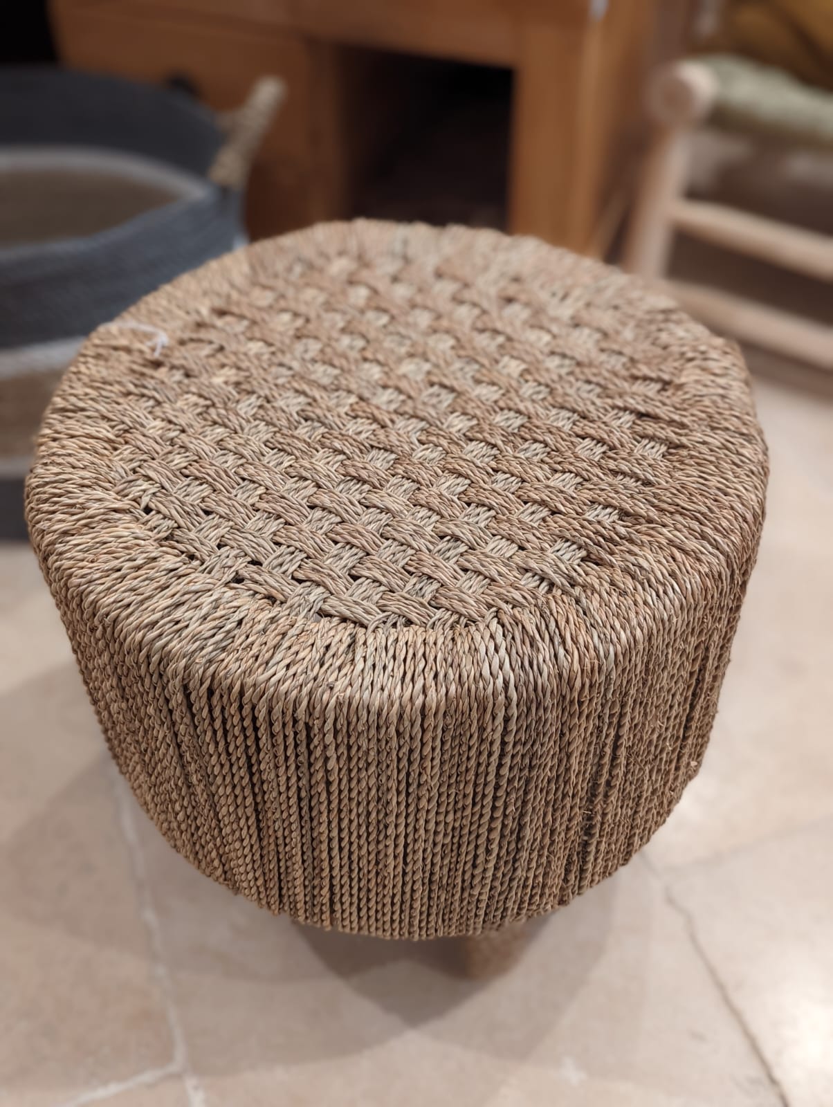 Table/pouf